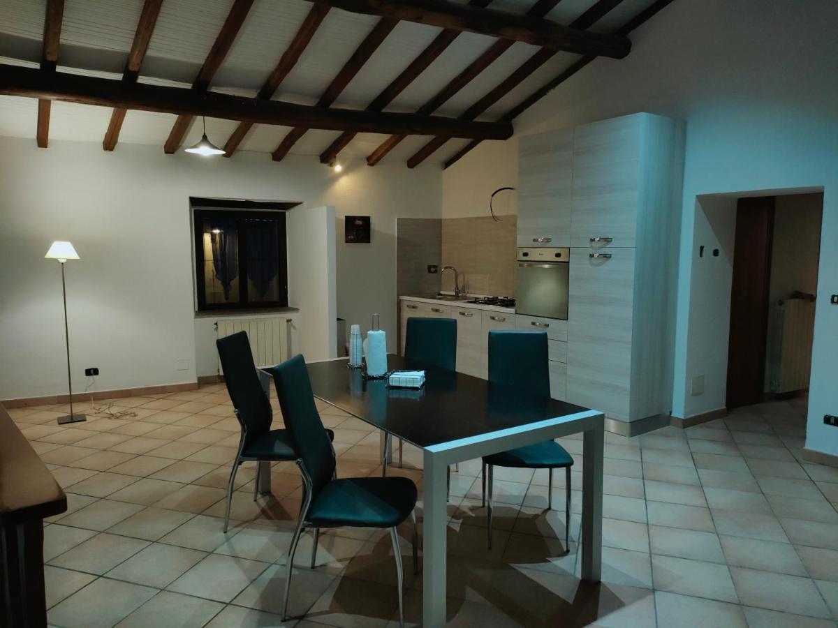Francigena Viterbo Apartment Con Parcheggio Gratuito A Soli 2 Minuti Ngoại thất bức ảnh