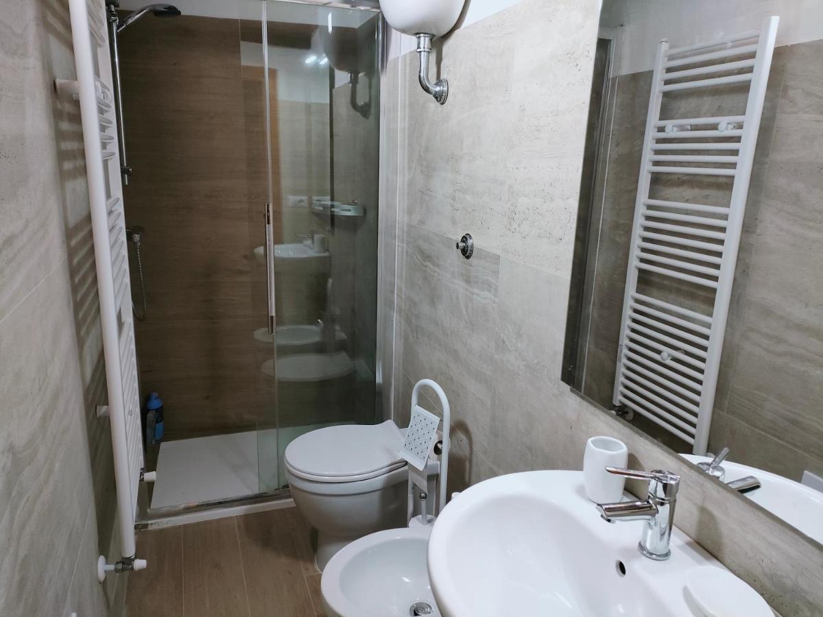 Francigena Viterbo Apartment Con Parcheggio Gratuito A Soli 2 Minuti Ngoại thất bức ảnh