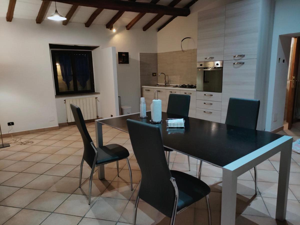 Francigena Viterbo Apartment Con Parcheggio Gratuito A Soli 2 Minuti Ngoại thất bức ảnh